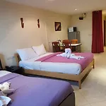 Chaiyapoon Inn